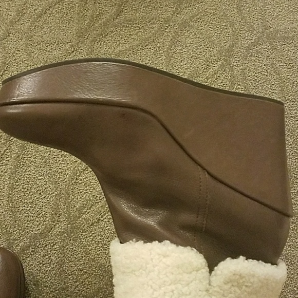 Cordani Calzature Brown Leather Ankle Boot - Picture 2 of 8